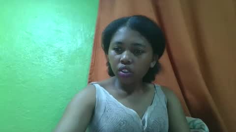 vierge28430 online show from 04-22-26, 03:02