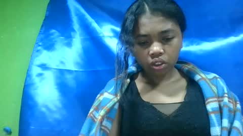 Snapshot of vierge28430 chatting on 06-12-26, 02:54 vierge28430 online show from 06-12-26, 02:54