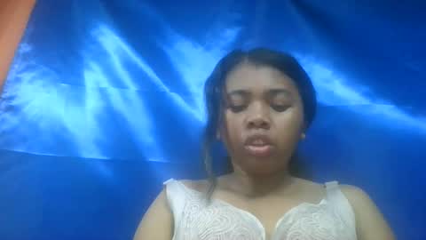 Snapshot of vierge28430 chatting on 06-16-26, 02:36 vierge28430 online show from 06-16-26, 02:36