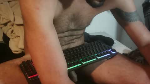 LatinoLuiggi online show from 07-05-26, 01:23