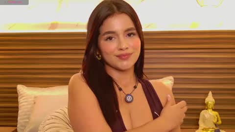 viictoria_joness online show from 06-19-26, 04:50