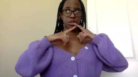 Vicky C Vicky V - Vicky C Baby Baby Vee - Schoolgurl V - V the Qween of Edging - Miss Vicky if U Nasty online show from 02-28-25, 07:14