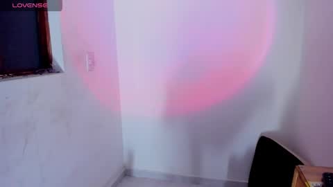 Snapshot of viioleett_cum chatting on 03-30-26, 02:29 viioleett_cum online show from 03-30-26, 02:29