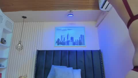 Viiolett online show from 01-31-25, 08:01