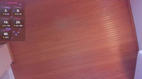 Viiolett online show from 02-22-25, 02:28