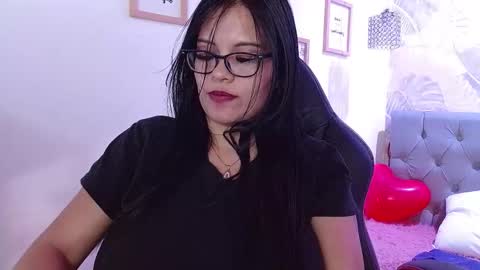 viioleta online show from 02-15-25, 06:23