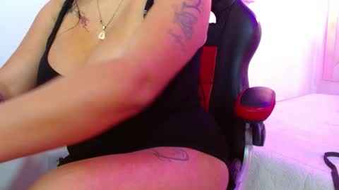 viioleta online show from 02-25-26, 12:37