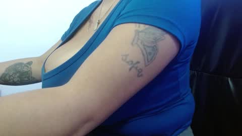 Snapshot of viiolleta chatting on 04-10-26, 12:10 viioleta online show from 04-10-26, 12:10