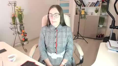 Snapshot of vika7333 chatting on 02-03-26, 06:40 Ukrainian-woman online show from 02-03-26, 06:40