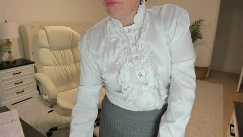 Snapshot of vika7333 chatting on 04-07-26, 11:54 Ukrainian-woman online show from 04-07-26, 11:54