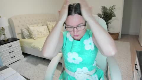 Snapshot of vika7333 chatting on 04-08-26, 11:32 Ukrainian-woman online show from 04-08-26, 11:32