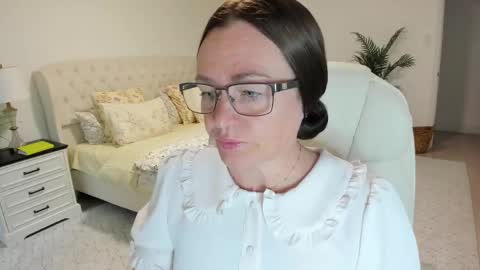 Snapshot of vika7333 chatting on 05-04-26, 11:28 Ukrainian-woman online show from 05-04-26, 11:28