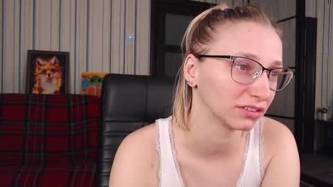 Vika online show from 03-19-26, 06:56