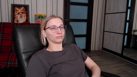 Vika online show from 03-27-26, 08:37