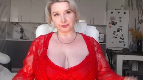 Snapshot of vikaohair chatting on 04-22-26, 02:40 Vikaohair online show from 04-22-26, 02:40