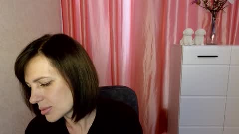 Snapshot of vikasoul chatting on 09-12-25, 09:53 Vika online show from 09-12-25, 09:53