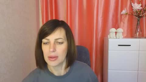 Vika online show from 10-24-25, 04:31