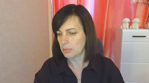 Vika online show from 11-21-25, 09:52