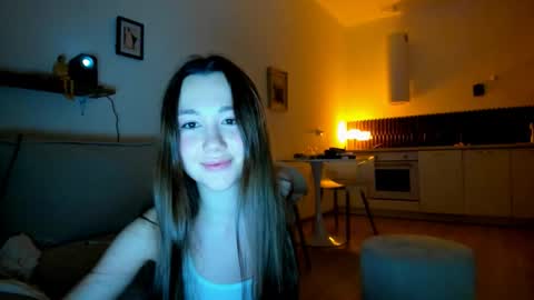 Vika   online show from 10-19-25, 09:37