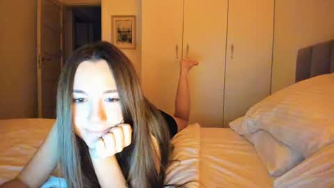 Vika   online show from 07-31-26, 09:58