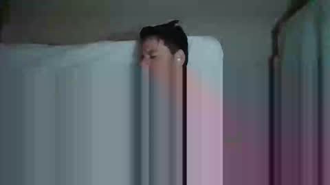 Snapshot of vikbika2 chatting on 03-15-26, 06:41 Tom reunz online show from 03-15-26, 06:41