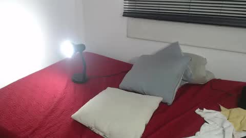 Viki Mom  online show from 01-21-25, 06:45