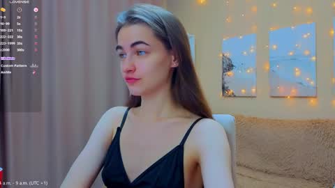 Snapshot of vikiberry chatting on 04-05-26, 03:04 vikiberry online show from 04-05-26, 03:04