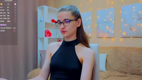 Snapshot of vikiberry chatting on 04-18-26, 04:11 vikiberry online show from 04-18-26, 04:11