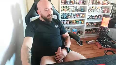 vikingc0ck_ online show from 11-03-25, 04:08