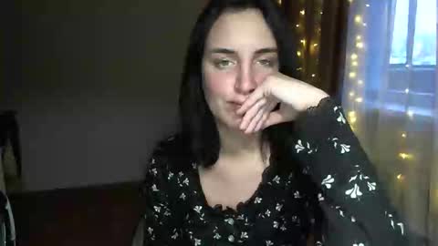 vikipop online show from 02-25-26, 12:04