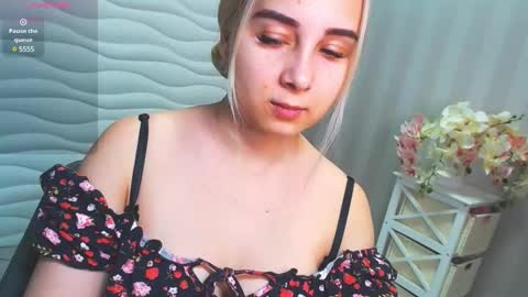 Snapshot of vikiwaitingforyou chatting on 12-22-24, 09:44 Vitoria online show from 12-22-24, 09:44