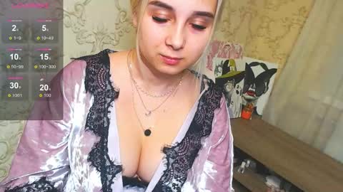 Snapshot of vikiwaitingforyou chatting on 12-27-24, 05:26 Vitoria online show from 12-27-24, 05:26