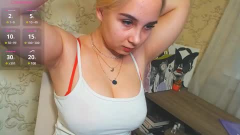 Snapshot of vikiwaitingforyou chatting on 12-29-24, 12:34 Vitoria online show from 12-29-24, 12:34