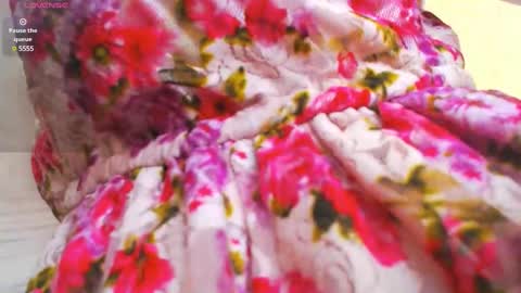 Snapshot of vikiwaitingforyou chatting on 03-07-25, 01:07 Vitoria online show from 03-07-25, 01:07