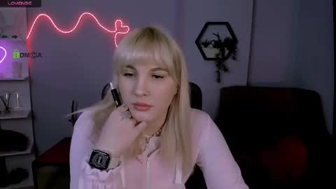 Vikki online show from 02-03-26, 06:51