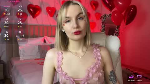 Snapshot of vikky_moon chatting on 02-14-26, 01:24 Vikky online show from 02-14-26, 01:24