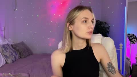Vikky online show from 06-01-26, 12:34