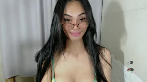 vikkylustfull online show from 03-01-25, 08:10