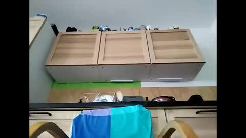 Victor online show from 10-11-25, 02:04