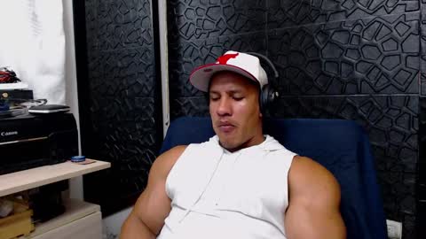 Viktor Herrera online show from 02-28-25, 12:43