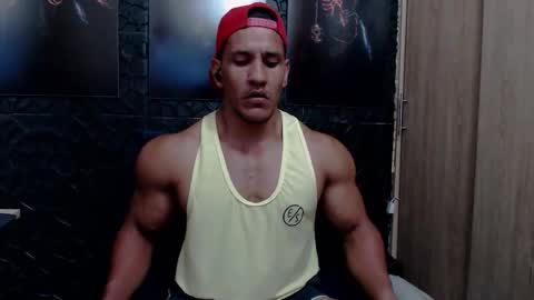 Snapshot of viktorherrera chatting on 03-16-26, 01:55 Viktor Herrera online show from 03-16-26, 01:55