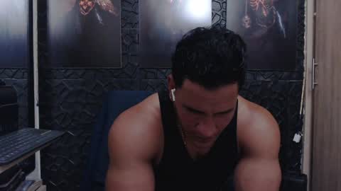 Snapshot of viktorherrera chatting on 04-07-26, 05:08 Viktor Herrera online show from 04-07-26, 05:08