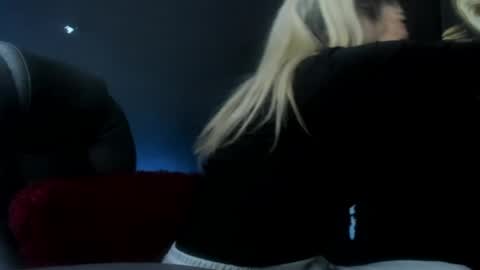 Viktoria online show from 04-29-26, 02:15