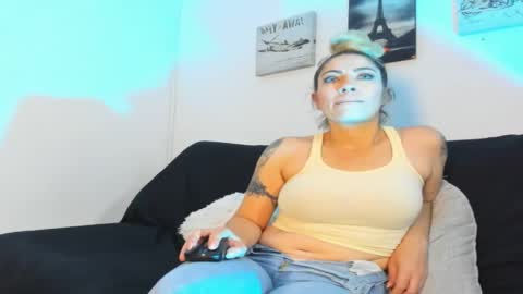 Viktoria online show from 05-07-26, 01:22