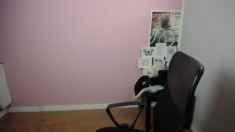 viktoria_lovely online show from 01-17-25, 09:39