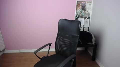 viktoria_lovely online show from 02-11-25, 06:40