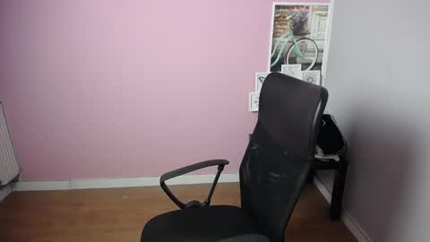 viktoria_lovely online show from 02-12-25, 06:19