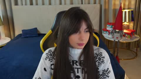 Alisa online show from 01-07-25, 04:05