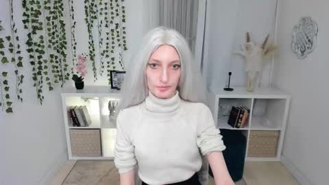 Viktoria online show from 12-04-25, 07:17