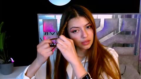 Snapshot of viky_evanss chatting on 11-24-25, 06:51 viky_evanss online show from 11-24-25, 06:51